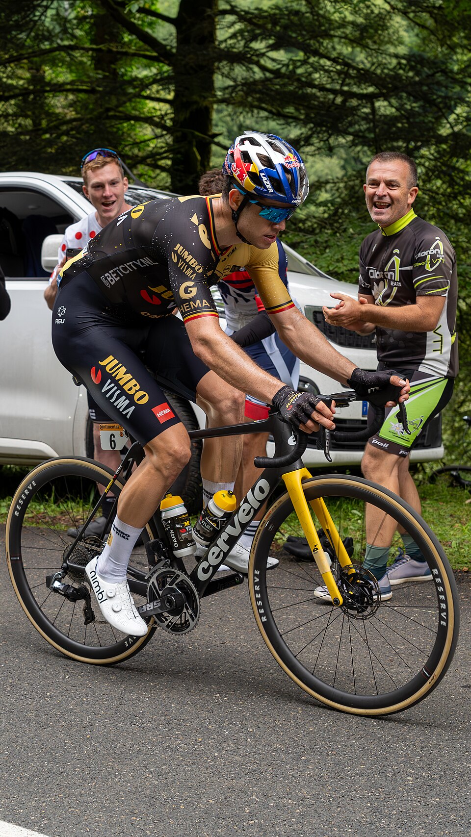 Wout van Aert on the Col de Marie-Blanque during the 2023 Tour de France.